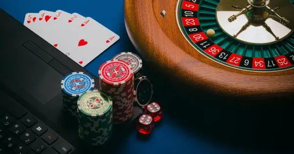 Strategia di Scommessa 1-3-2-6 per Crash, Blackjack e Baccarat